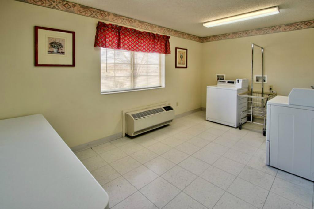 Western Skies Inn & Suites Los Lunas Exteriér fotografie